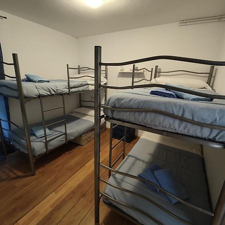 Albergue Vintecatro Caldas De Reis Εξωτερικό φωτογραφία