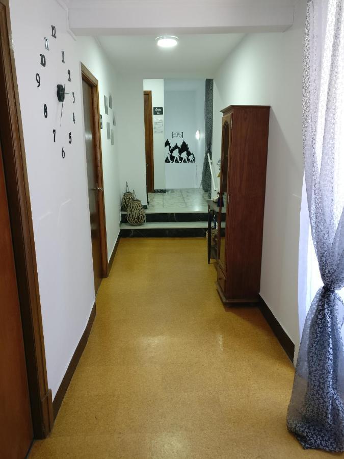 Albergue Vintecatro Caldas De Reis Εξωτερικό φωτογραφία