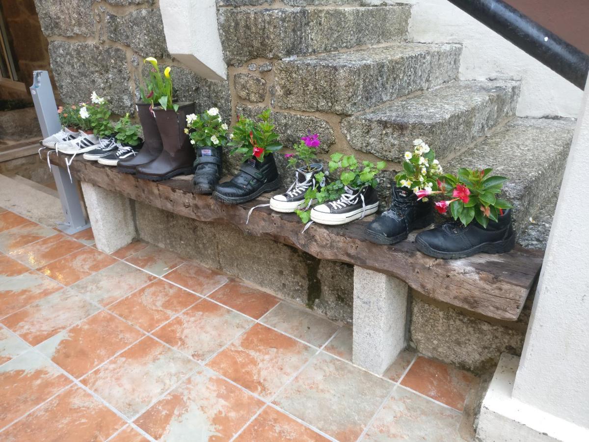 Albergue Vintecatro Caldas De Reis Εξωτερικό φωτογραφία