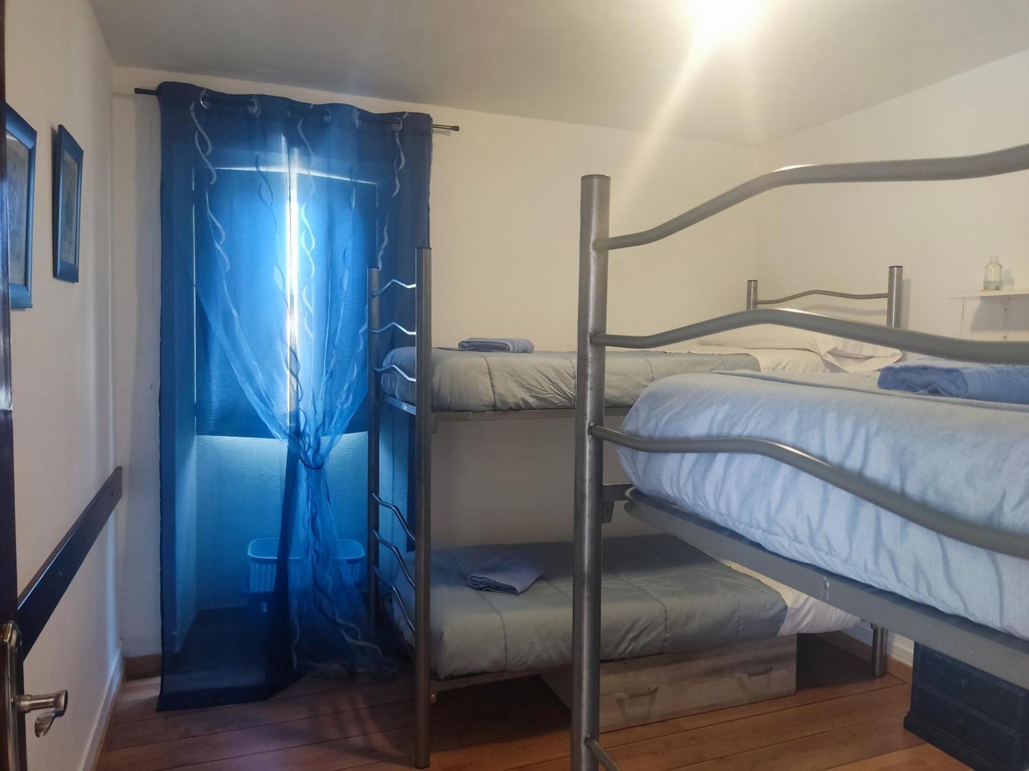 Albergue Vintecatro Caldas De Reis Εξωτερικό φωτογραφία