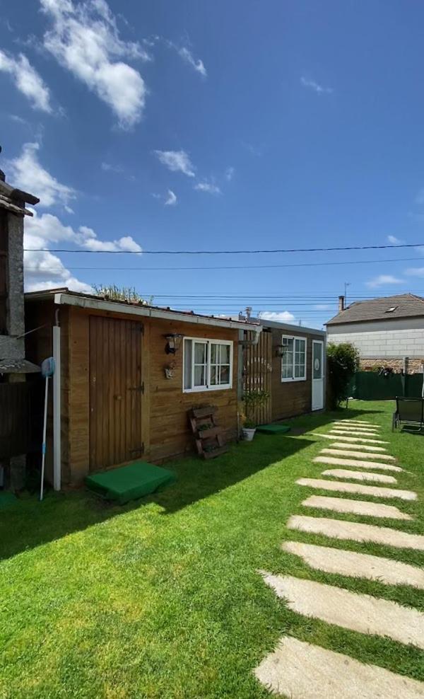 Albergue Vintecatro Caldas De Reis Εξωτερικό φωτογραφία